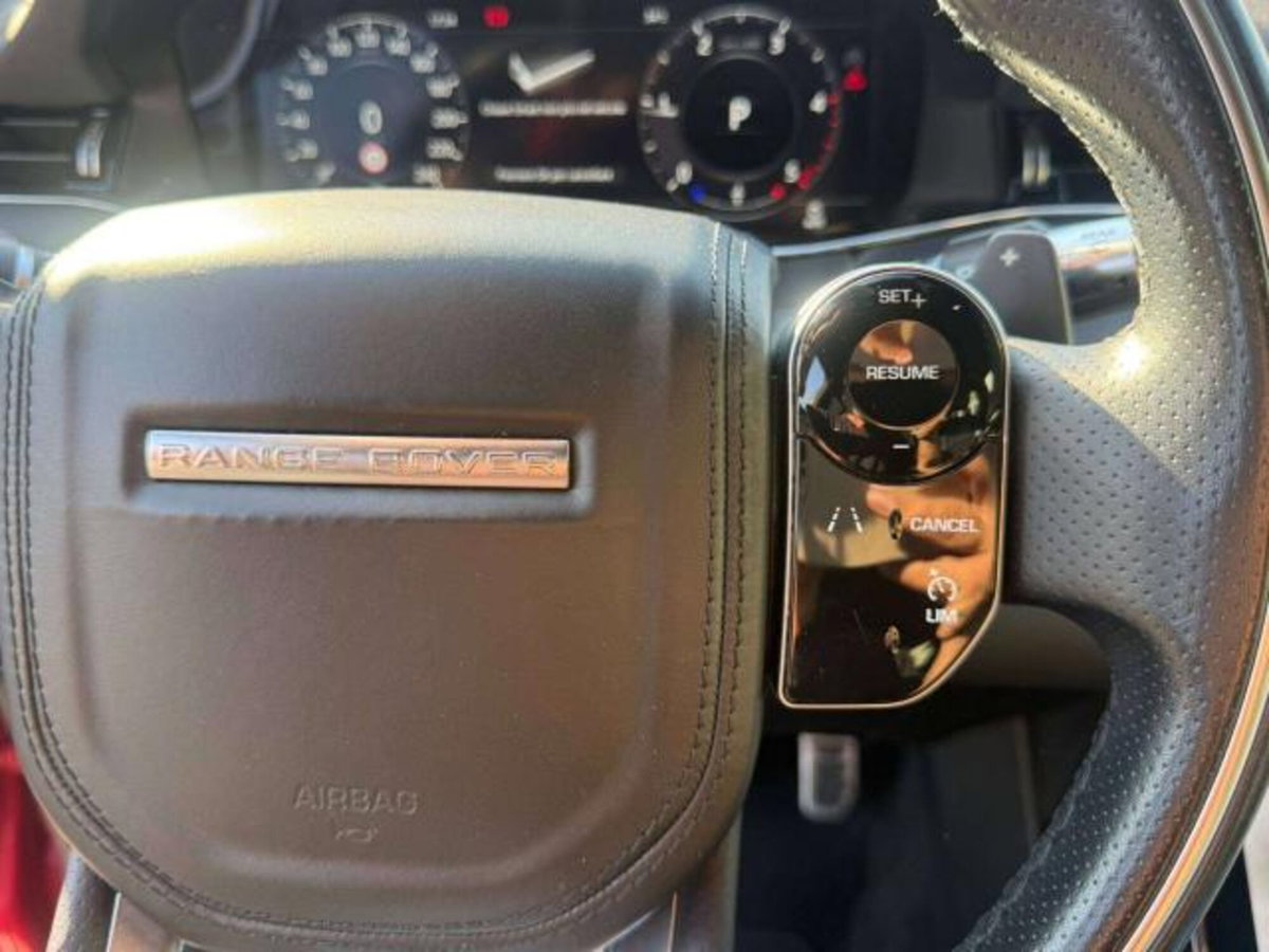 Land Rover Range Rover Evoque 2.0D I4 163CV AWD Auto R-Dynamic SE (13)