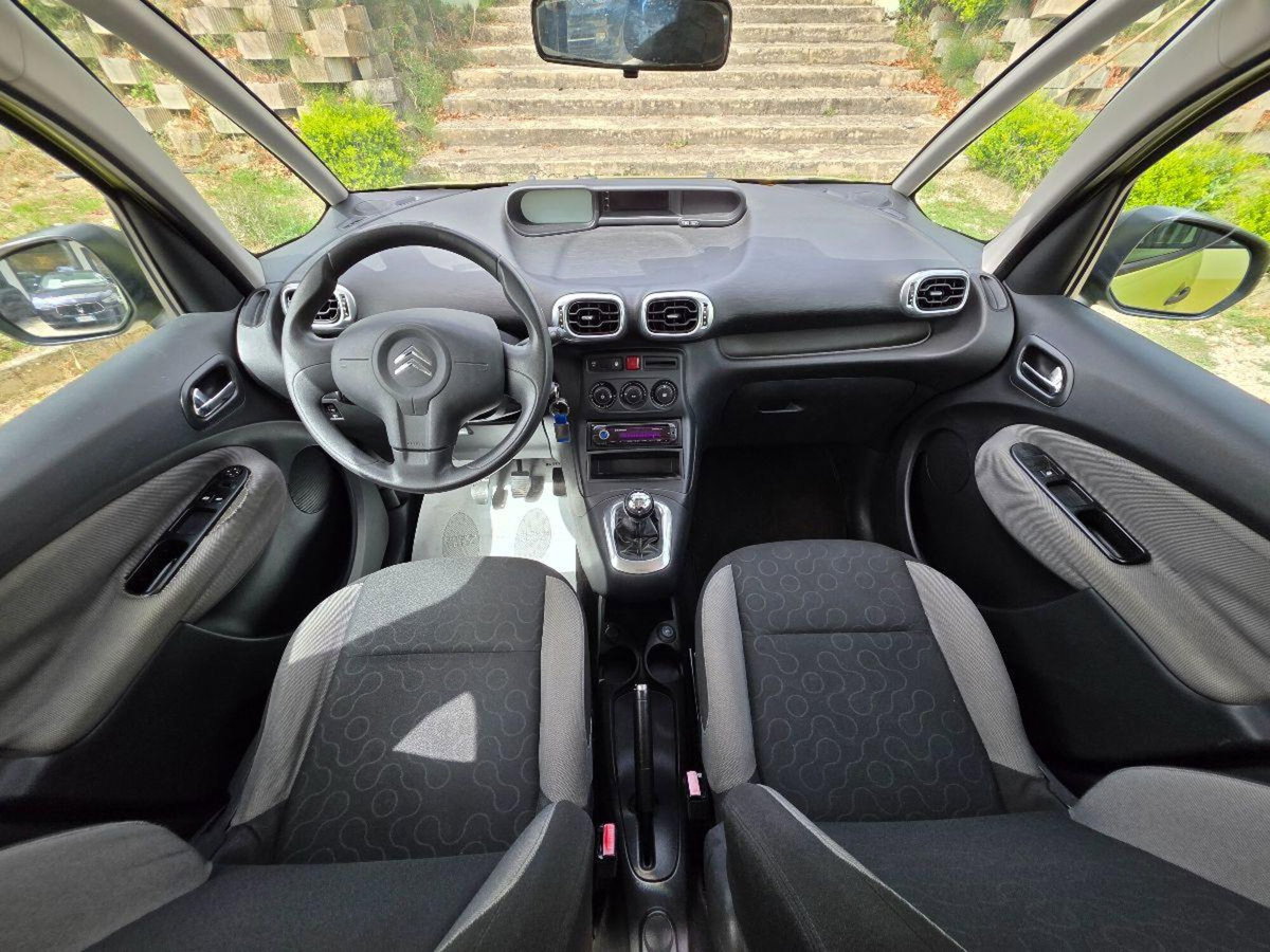 Citroen C3 Picasso 1.4 VTi 95 GPL Limited (9)
