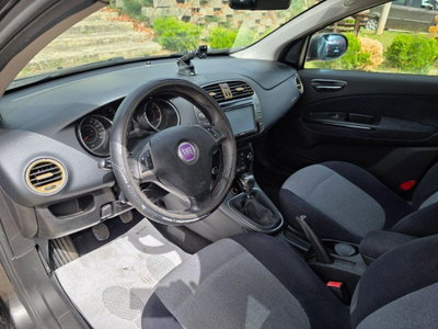 Fiat Bravo 1.9 MJT 120 CV Emotion (13)