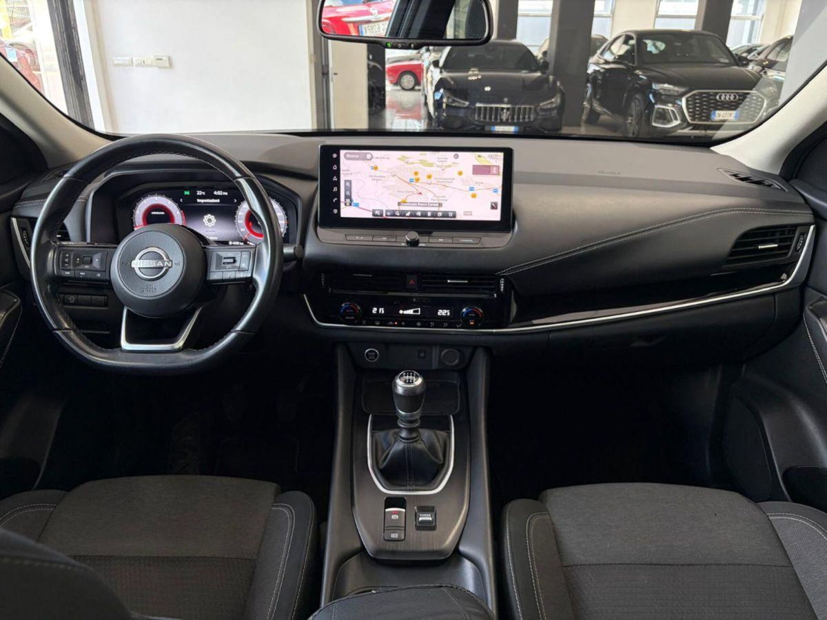 Nissan Qashqai 1.3 mhev N-Connecta 2wd 140cv (11)