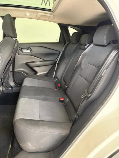 Nissan Qashqai 1.3 mhev N-Connecta 2wd 140cv (17)