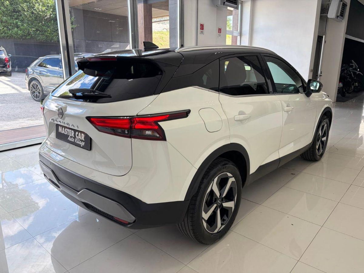 Nissan Qashqai 1.3 mhev N-Connecta 2wd 140cv (4)