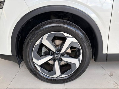 Nissan Qashqai 1.3 mhev N-Connecta 2wd 140cv (7)