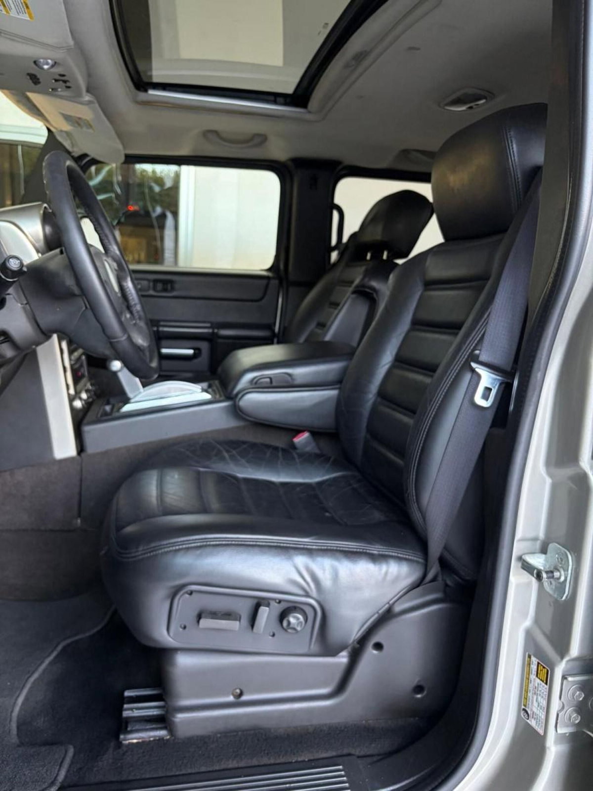 Hummer H2 Pick-up V8 SUT (11)