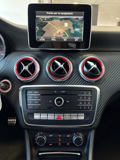 Mercedes-Benz Classe A 160 d Premium (14)