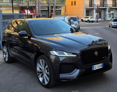 Jaguar F-Pace 3.0 D V6 300 CV AWD aut. R-Sport usata