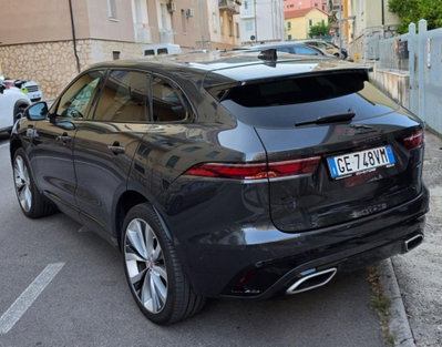 Jaguar F-Pace 3.0 D V6 300 CV AWD aut. R-Sport (12)