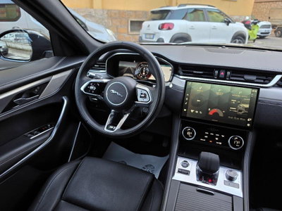 Jaguar F-Pace 3.0 D V6 300 CV AWD aut. R-Sport (20)