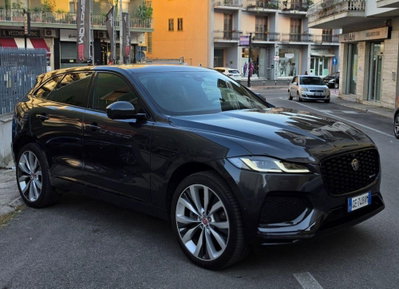 Jaguar F-Pace 3.0 D V6 300 CV AWD aut. R-Sport (4)
