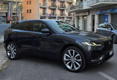 Jaguar F-Pace 3.0 D V6 300 CV AWD aut. R-Sport (6)