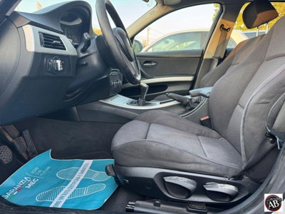 BMW Serie 3 Touring 320d  Msport (11)