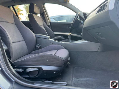 BMW Serie 3 Touring 320d  Msport (14)