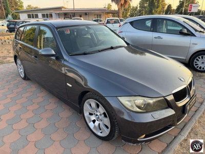 BMW Serie 3 Touring 320d  Msport (2)