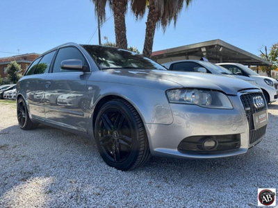 Audi A4 Avant 2.0 16V TFSI quattro (3)