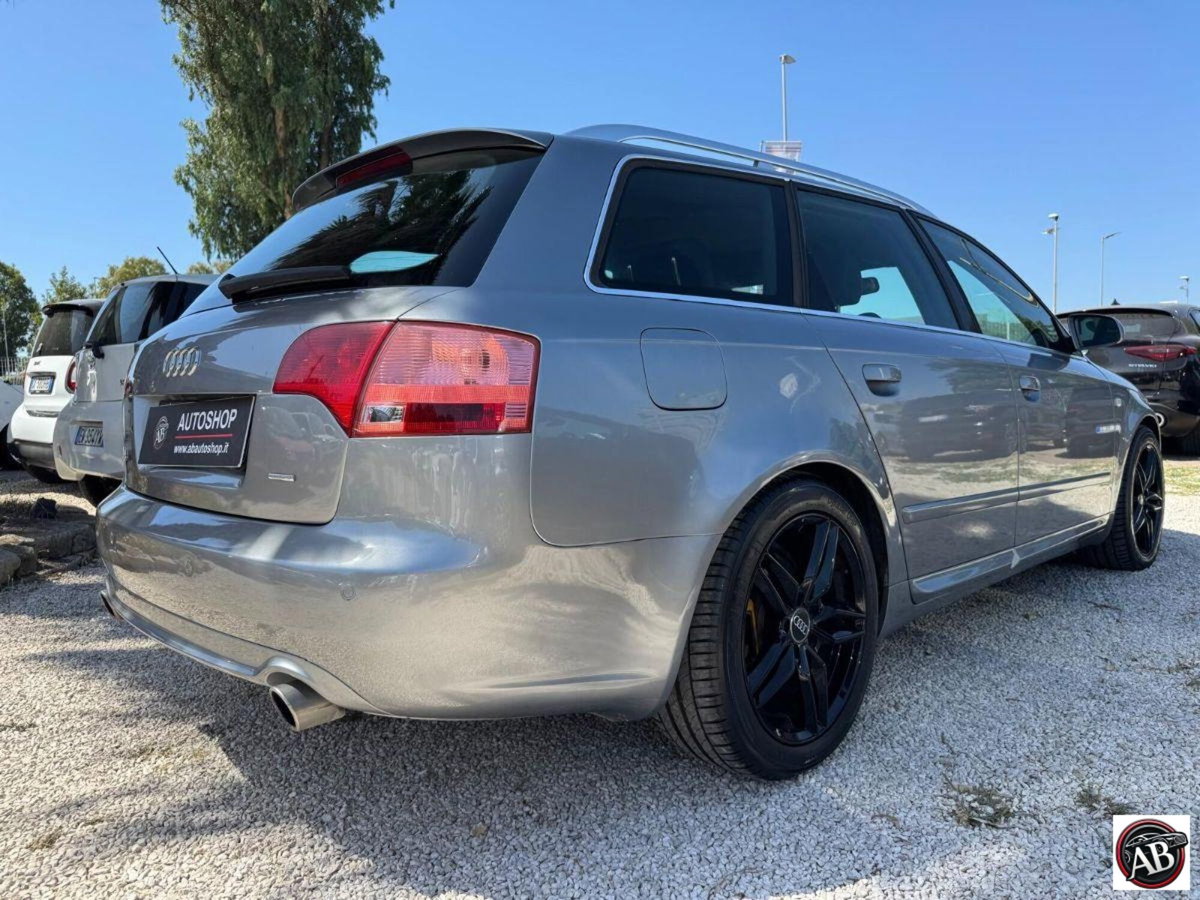 Audi A4 Avant 2.0 16V TFSI quattro (8)