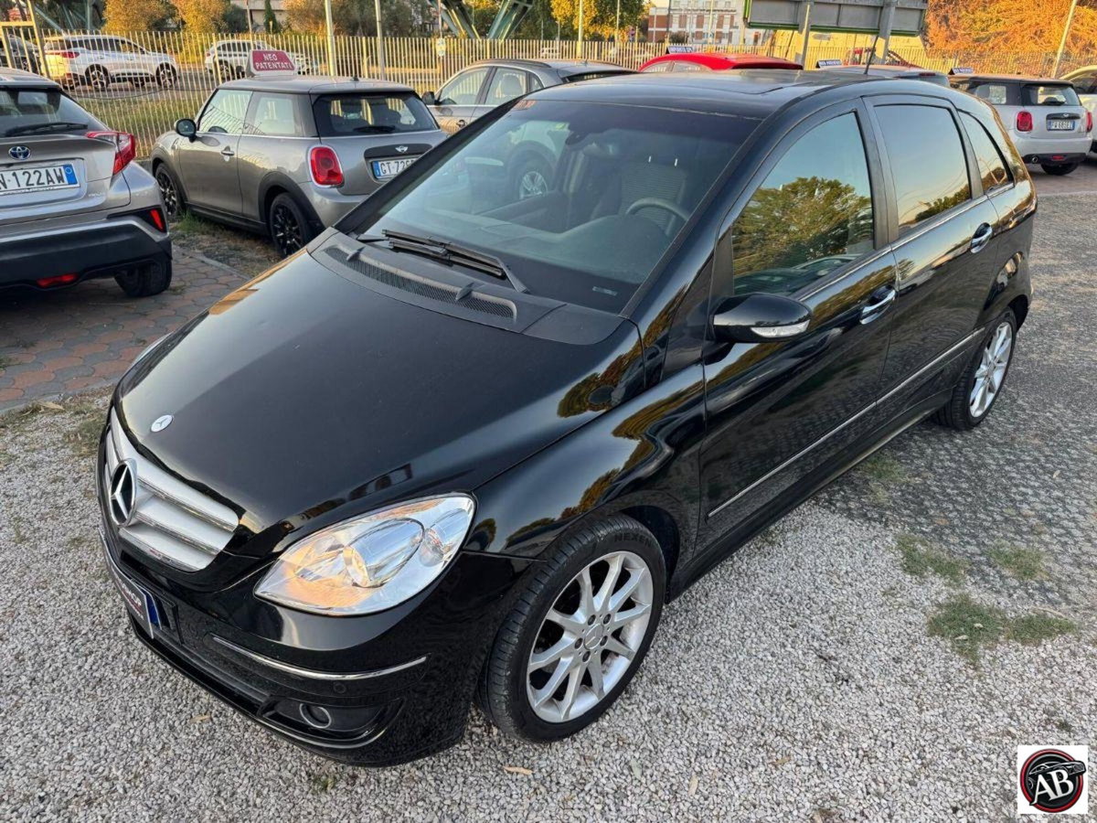 Mercedes-Benz Classe B 180 CDI (2)