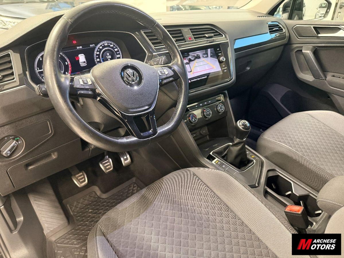 Volkswagen Tiguan 1.6 TDI SCR Sport BlueMotion Technology (11)