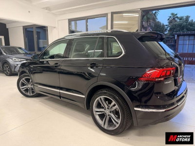 Volkswagen Tiguan 1.6 TDI SCR Sport BlueMotion Technology (5)