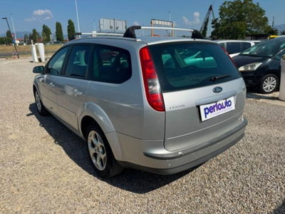 Ford Focus Station Wagon 1.6 TDCi (90CV) S.W. (6)