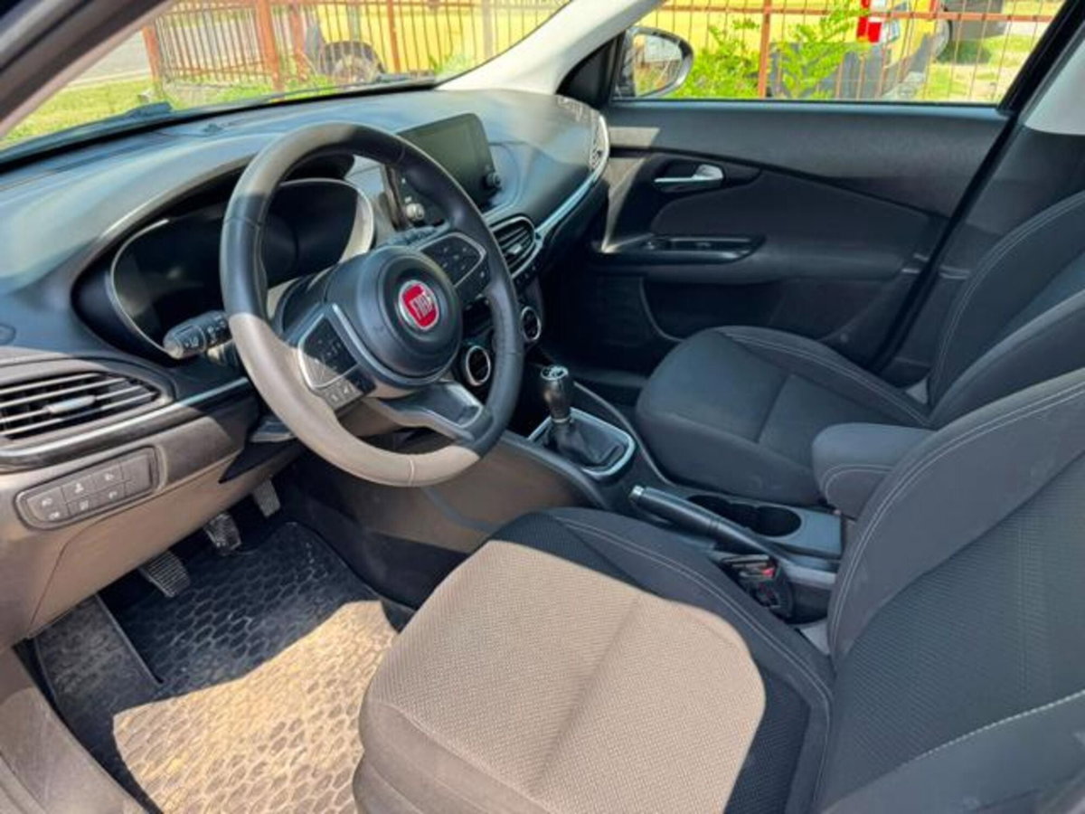 Fiat Tipo Tipo 5p 1.0 t3 Cross 100cv (9)
