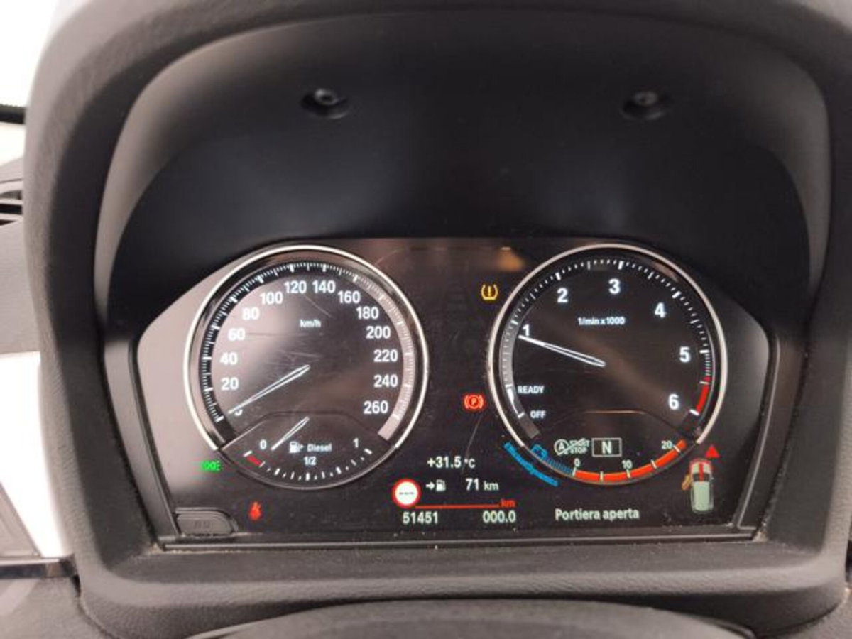 BMW X1 sDrive18d Business Advantage (13)