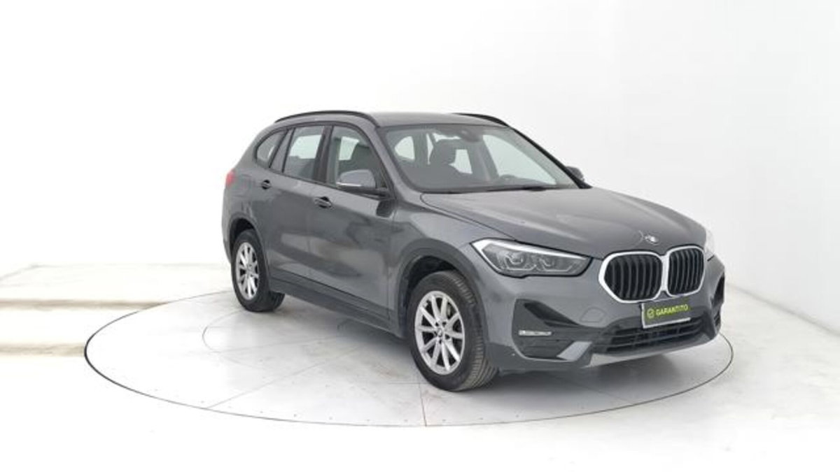 BMW X1 sDrive18d Business Advantage (7)