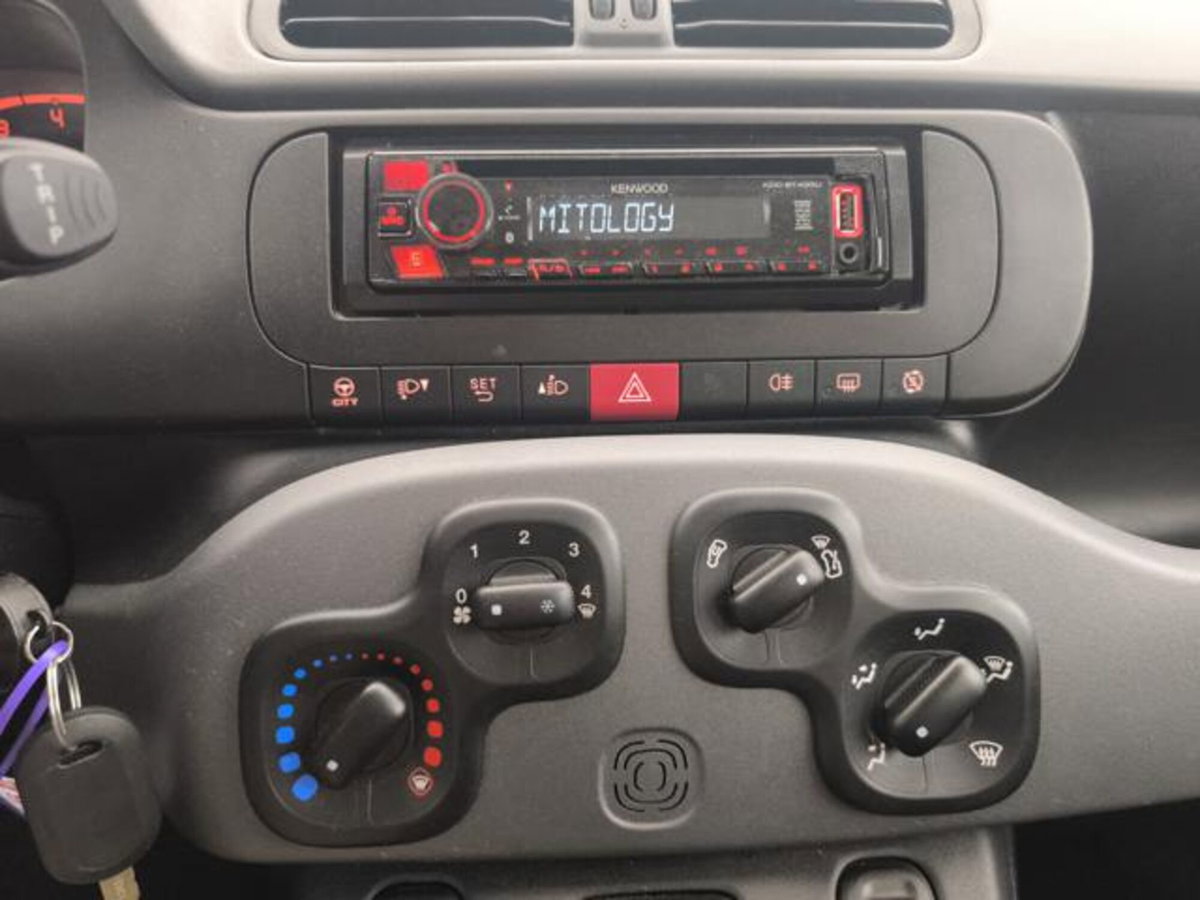 Fiat Panda van 1.0 hybrid Street 70cv 4p.ti serie 4 E6d (14)