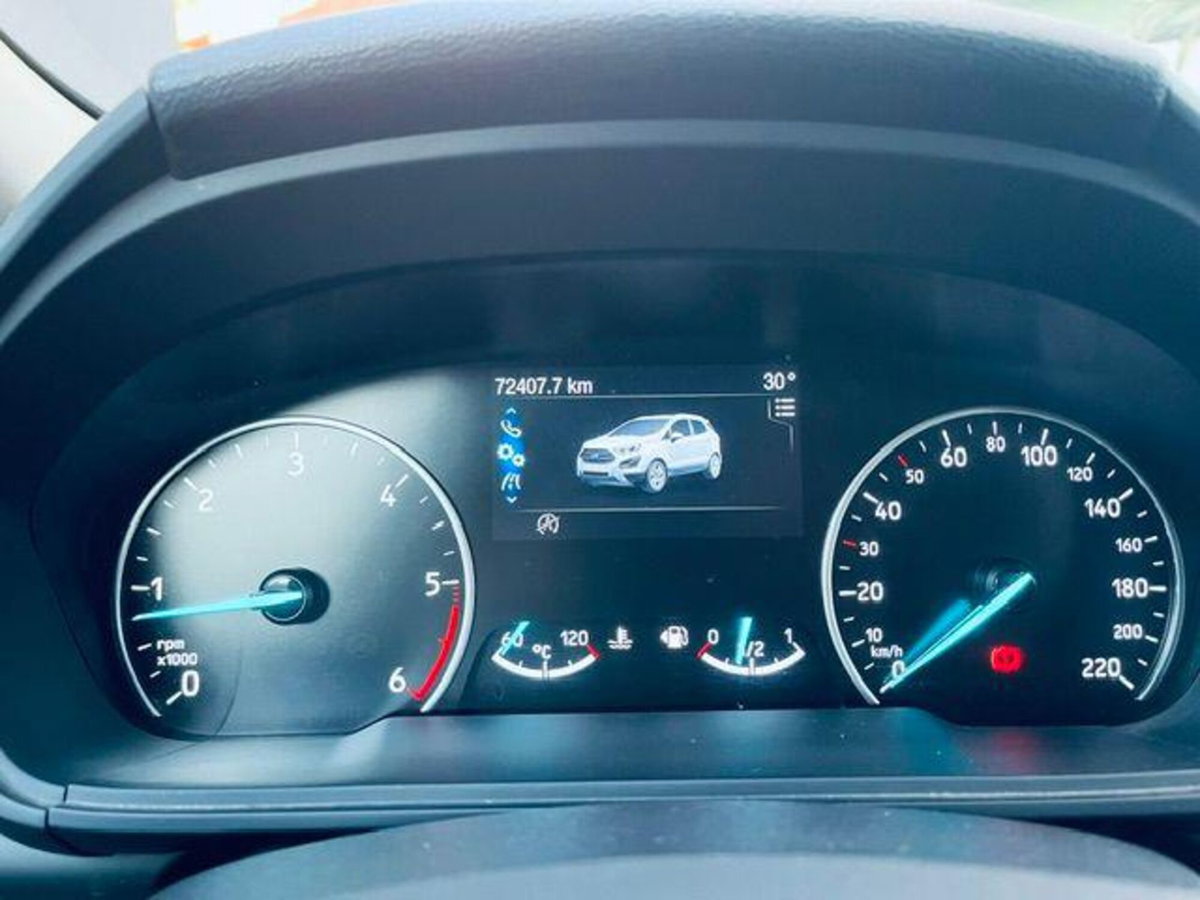 Ford EcoSport 1.5 TDCi 100 CV Start&Stop Titanium (14)