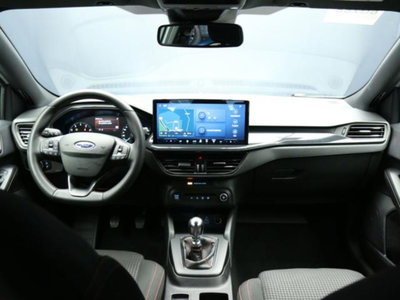 Ford Focus Station Wagon 1.0 EcoBoost Hybrid 125 CV SW ST-Line (12)