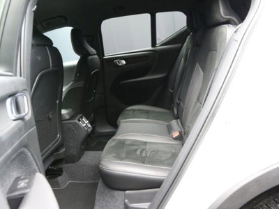 Volvo XC40 B4 AWD Geartronic R-design (8)