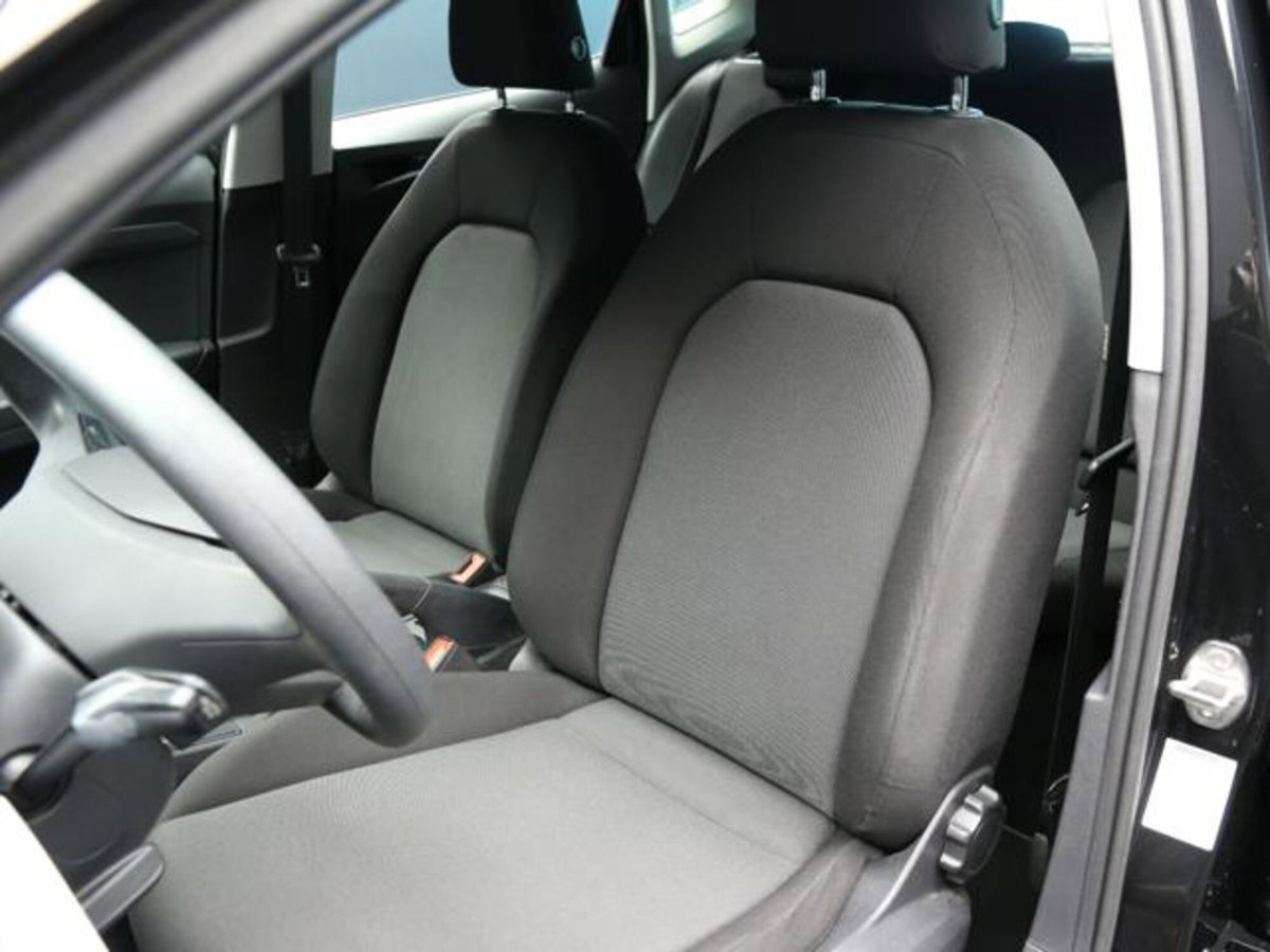 SEAT Ibiza 1.0 mpi Reference 80cv (10)