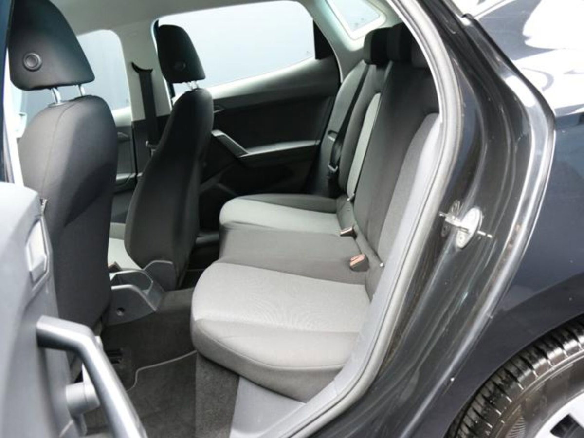 SEAT Ibiza 1.0 mpi Reference 80cv (8)