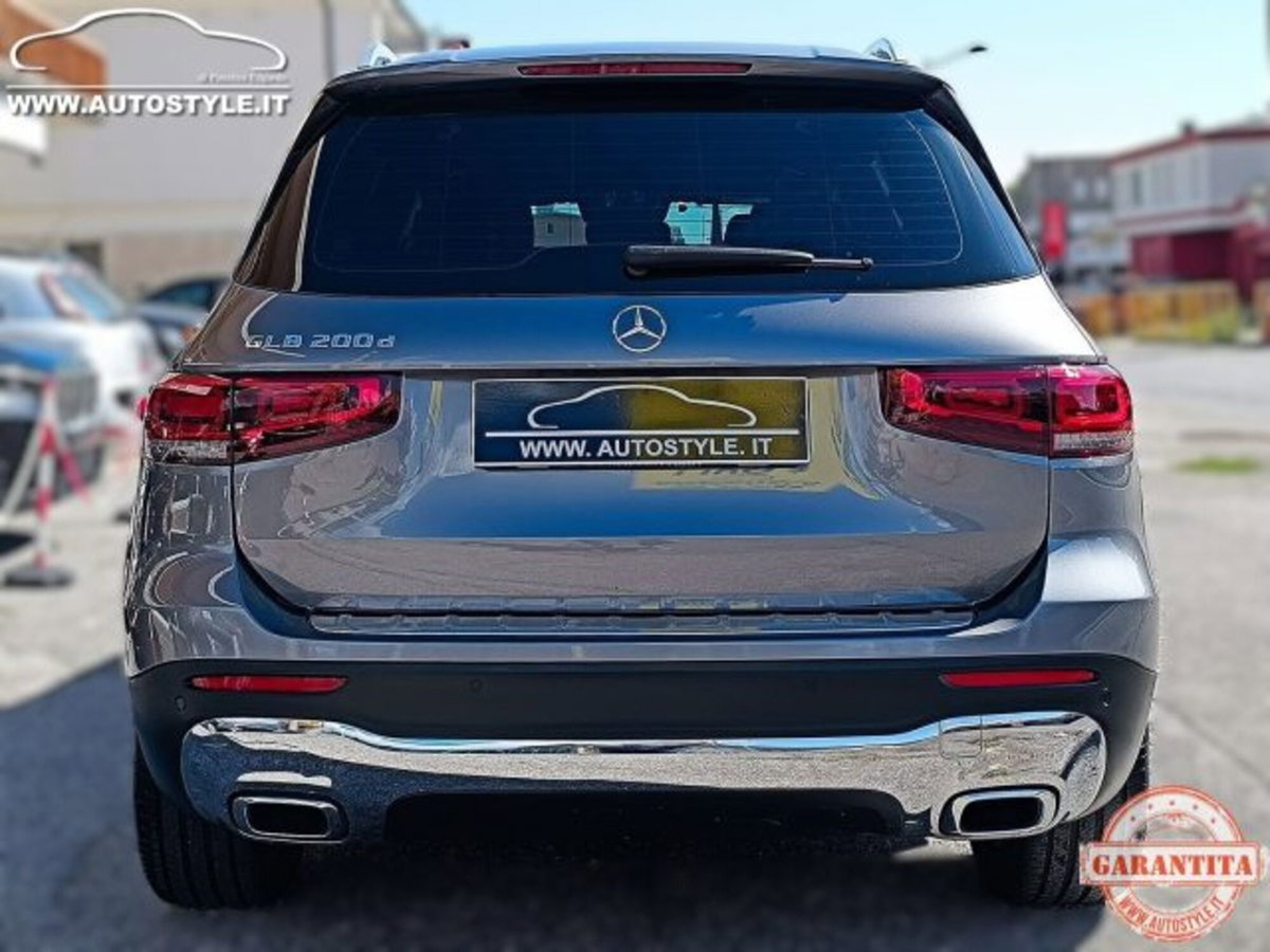 Mercedes-Benz GLB 200 d Automatic Sport (9)