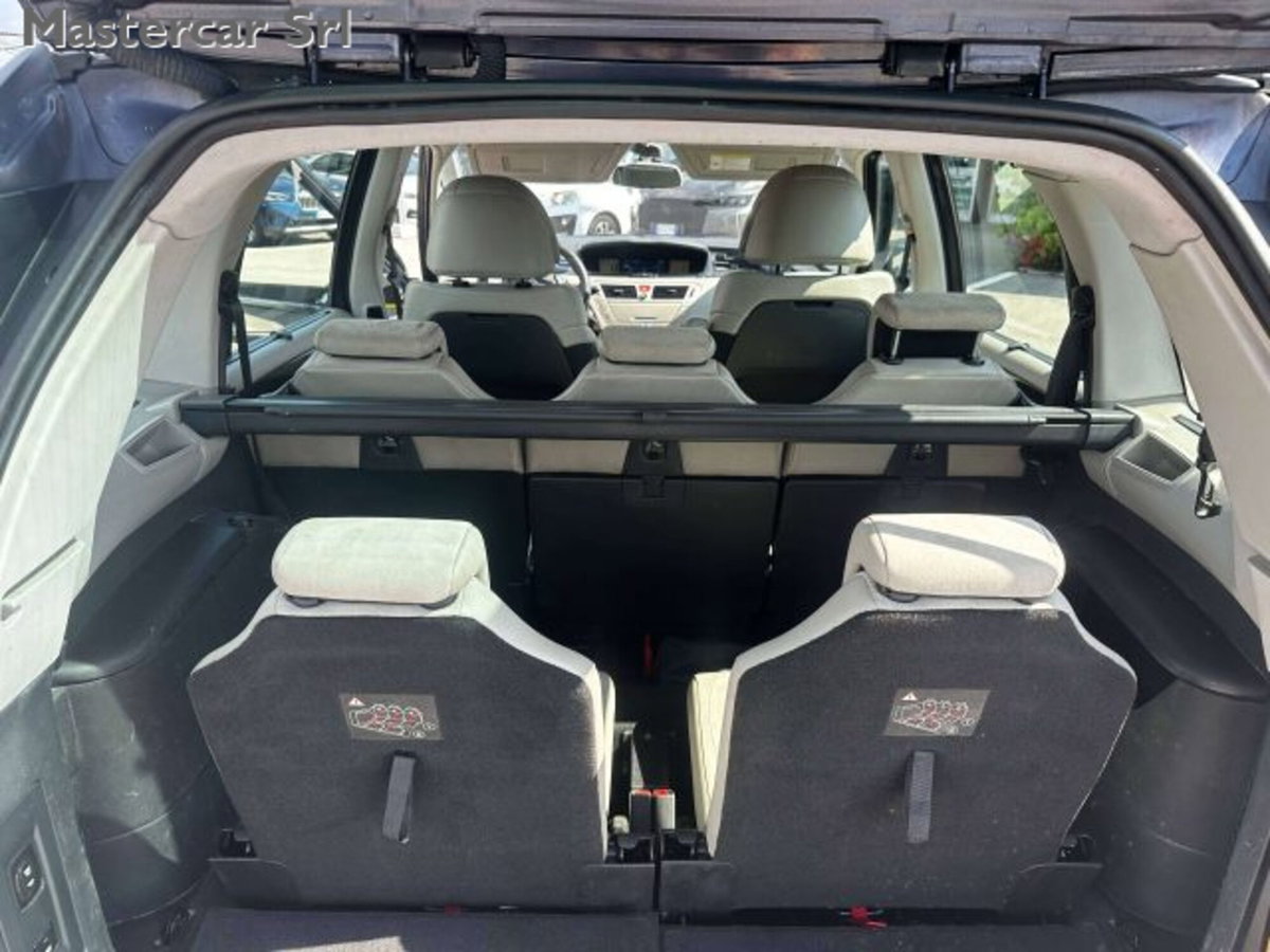Citroen Grand C4 Picasso BlueHDi 150 S&S Exclusive (13)