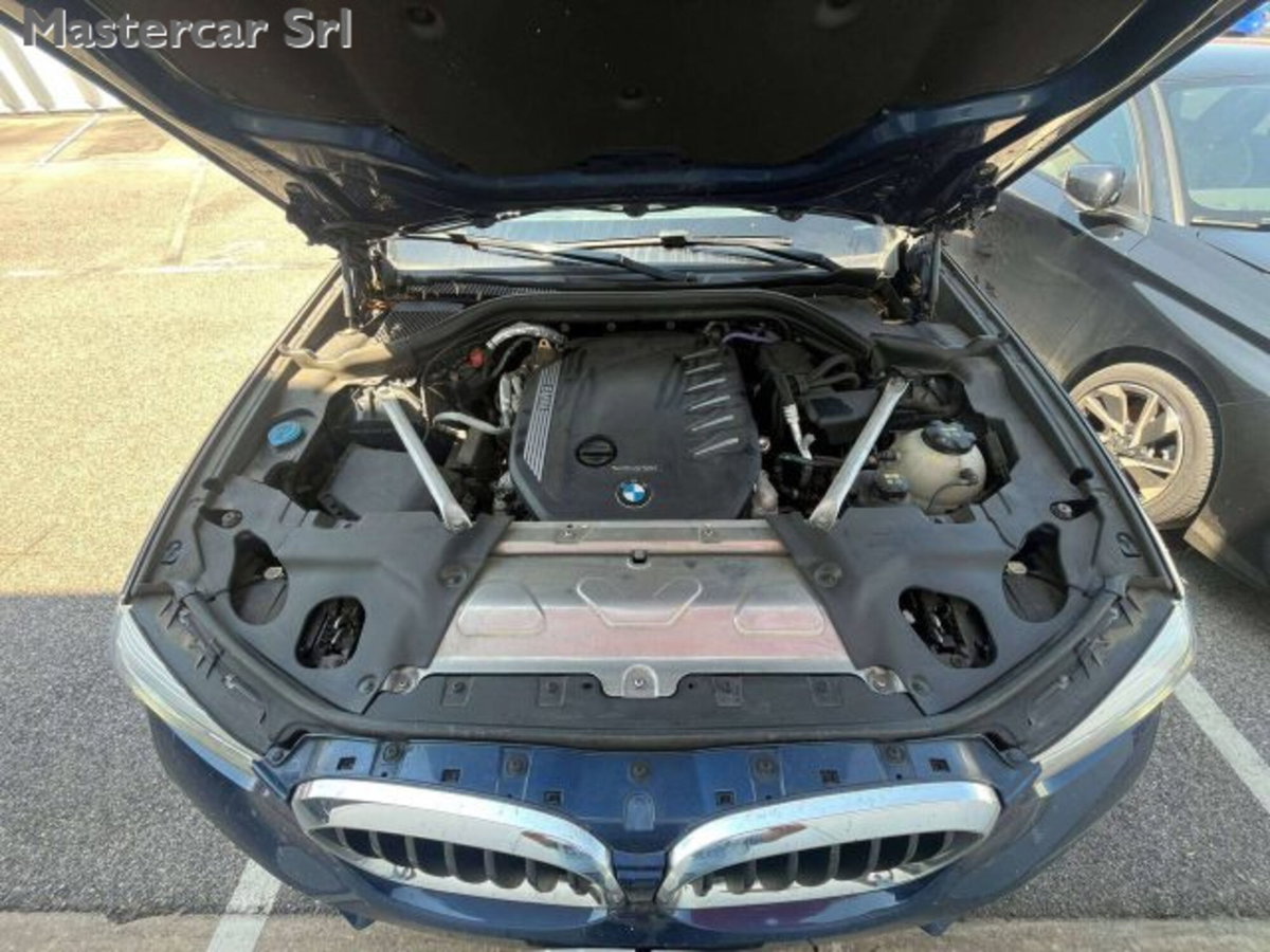BMW X4 xDrive30d 48V Business Advantage (11)