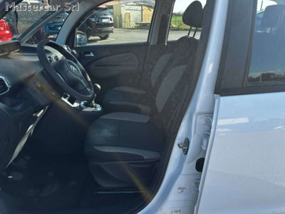 Citroen C3 Picasso 1.6 HDi 90 Seduction (7)