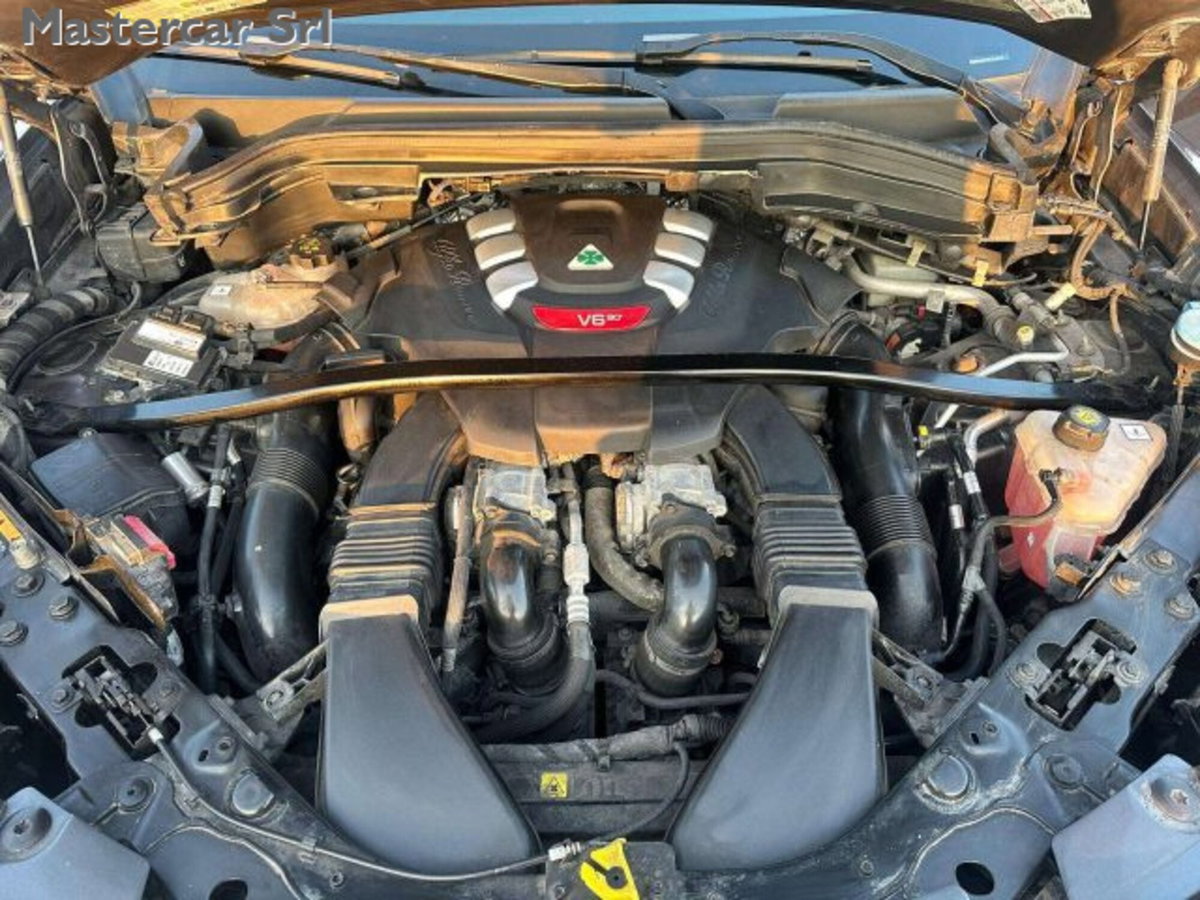 Alfa Romeo Stelvio Stelvio 2.9 Bi-Turbo V6 510 CV AT8 Quadrifoglio (15)