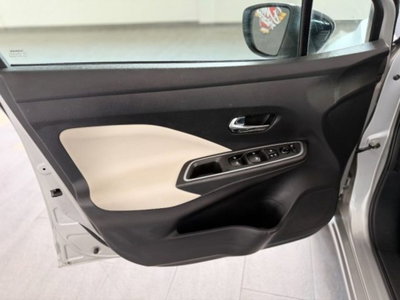 Nissan Micra IG-T 92 Xtronic 5 porte Visia (15)