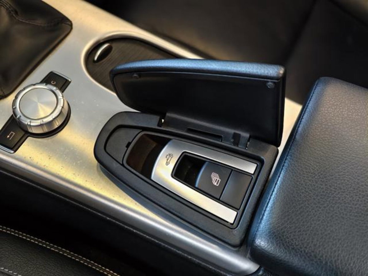 Mercedes-Benz SLK 200 BlueEFFICIENCY Premium (14)