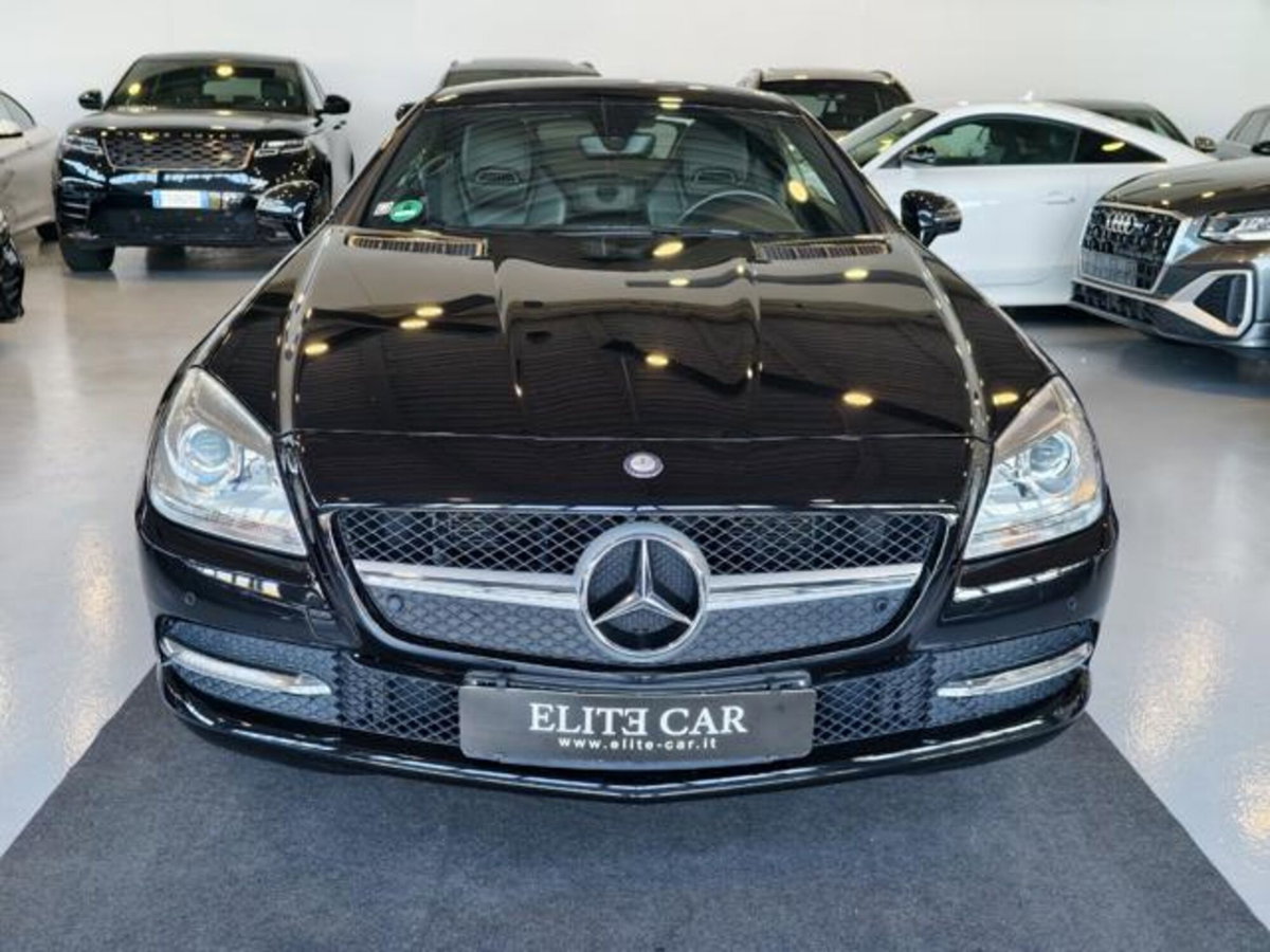 Mercedes-Benz SLK 200 BlueEFFICIENCY Premium (2)