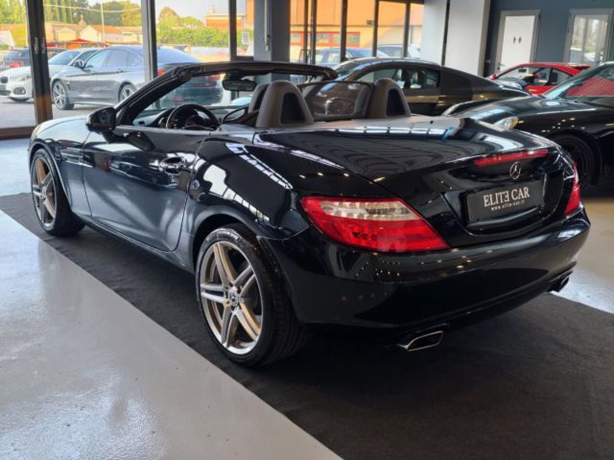 Mercedes-Benz SLK 200 BlueEFFICIENCY Premium (4)