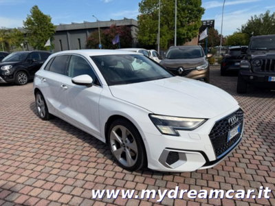 Audi A3 Sportback 30 g-tron S tronic Business Advanced (4)