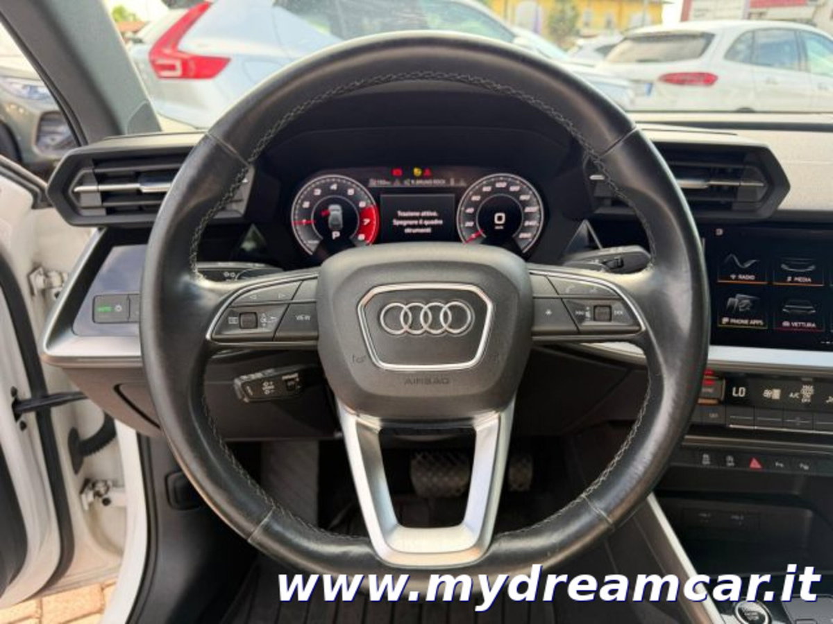 Audi A3 Sportback 30 g-tron S tronic Business Advanced (6)