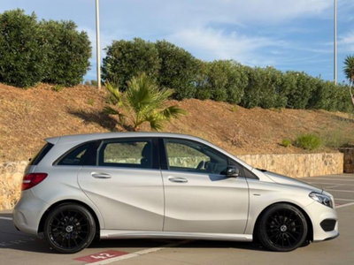 Mercedes-Benz Classe B 200 d Premium (5)