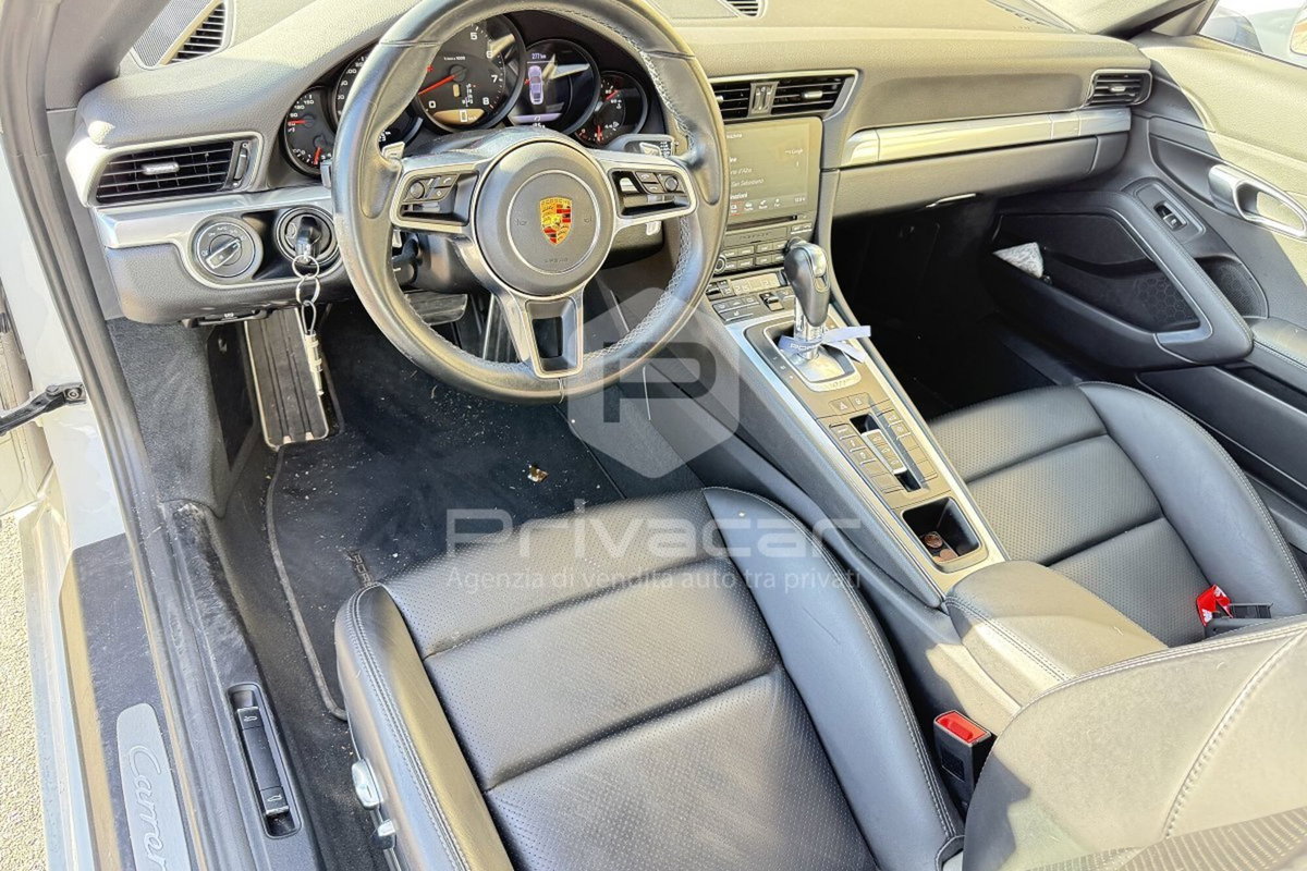 Porsche 911 Coupé 3.0 Carrera 4 (13)