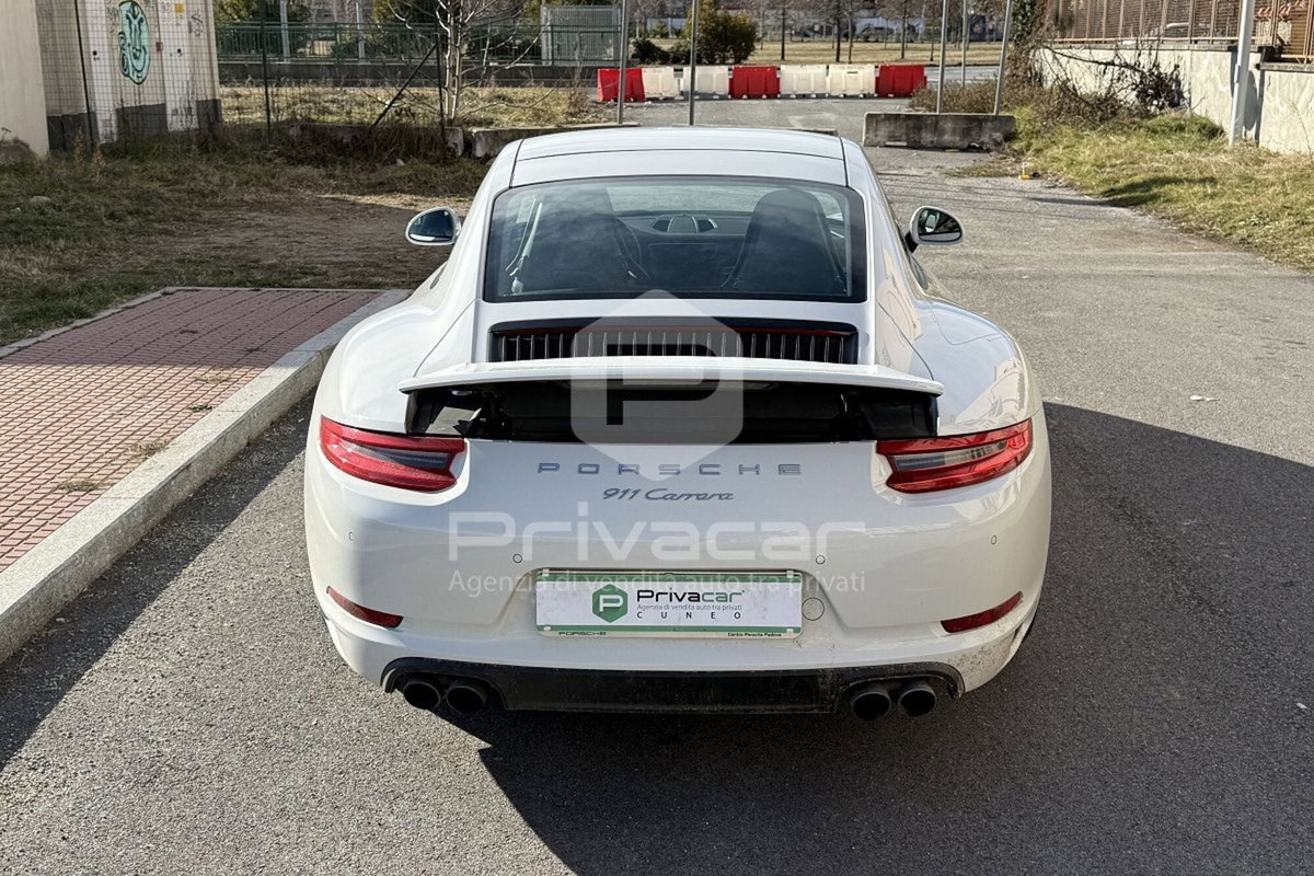 Porsche 911 Coupé 3.0 Carrera 4 (6)