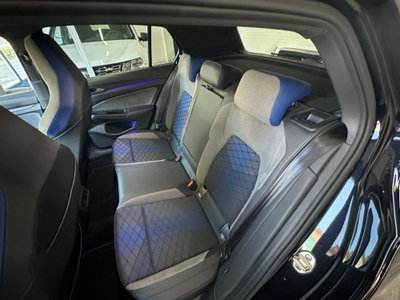 Volkswagen Golf 2.0 TSI R DSG 4Motion (10)