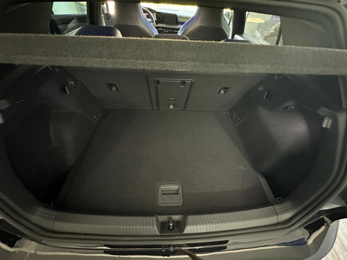 Volkswagen Golf 2.0 TSI R DSG 4Motion (19)
