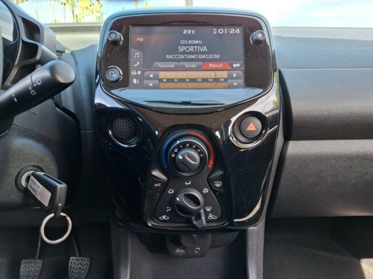 Citroen C1 C1 VTi 72 5 porte Feel (10)