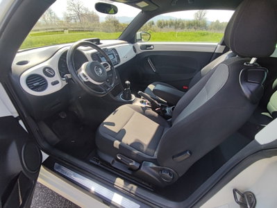 Volkswagen Maggiolino 2.0 TDI Fender Edition (12)